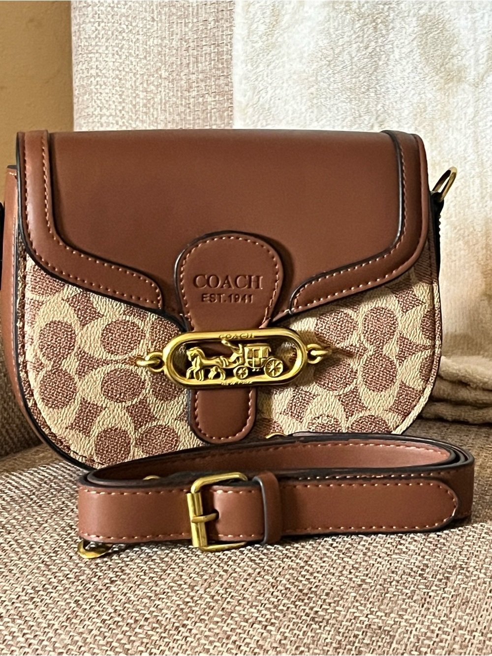 Coach Brown & Cream Signature Canvas Crossbody with Gold Turnlock - Picture 2 of 4